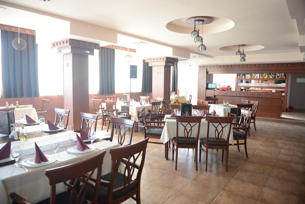 Harmony Hotel Куманово Экстерьер фото