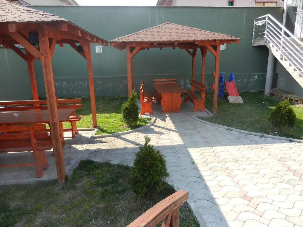 Harmony Hotel Куманово Экстерьер фото