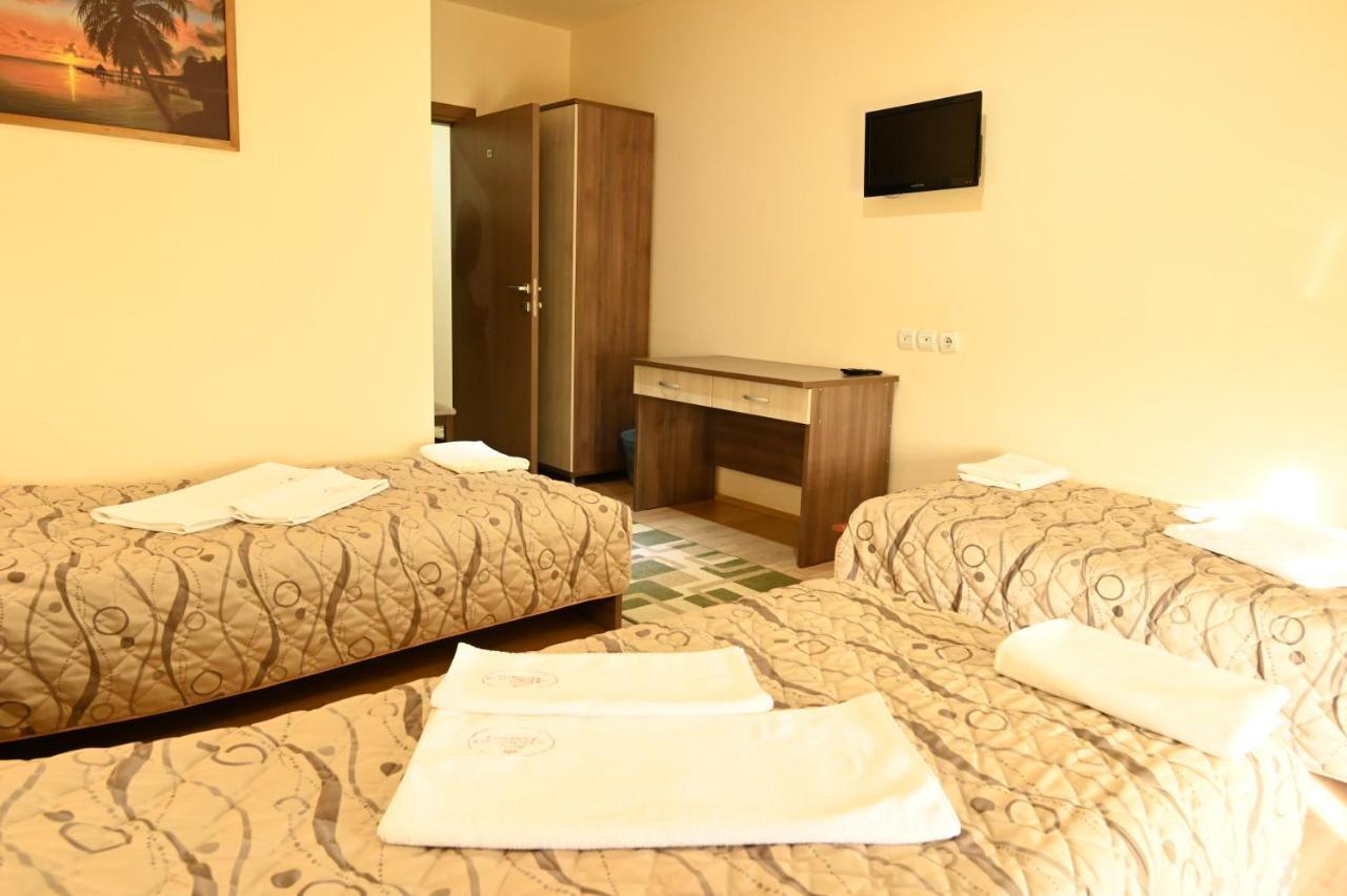 Harmony Hotel Куманово Экстерьер фото
